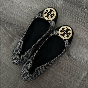 Tory Burch Black and Gold Women's Flats